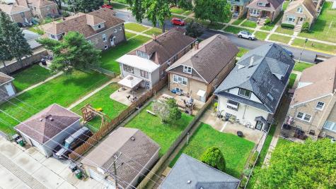 3829 Wisconsin Avenue Berwyn IL 60402