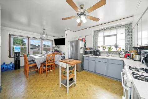 3829 Wisconsin Avenue Berwyn IL 60402