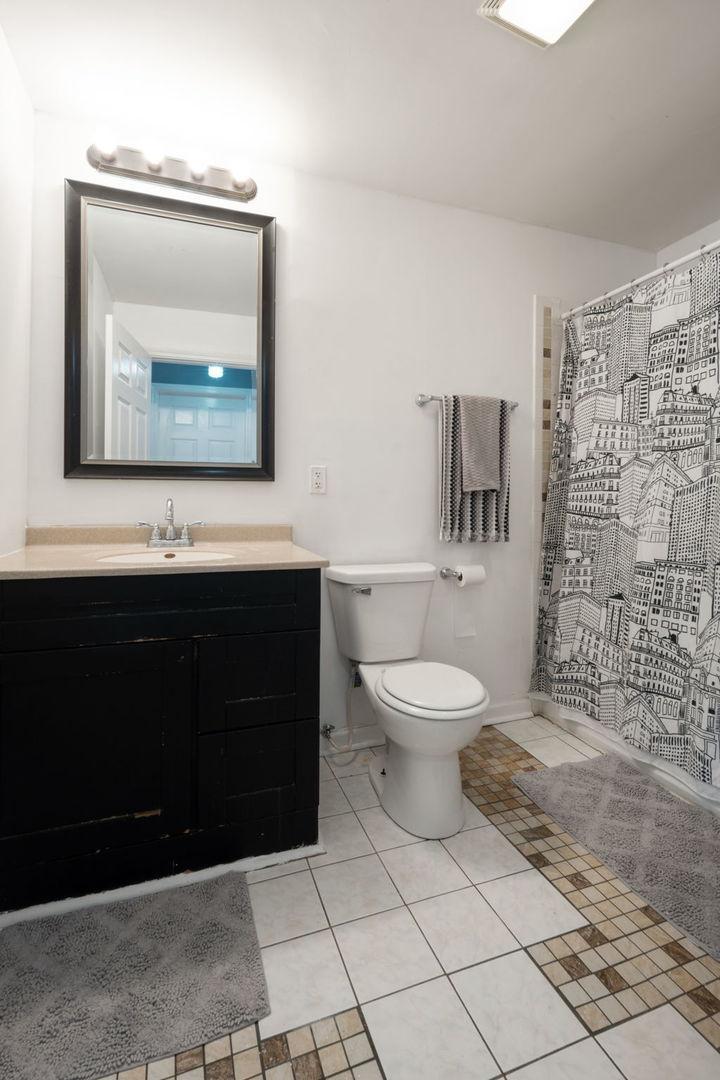 10736 South Church Street Chicago IL 60643