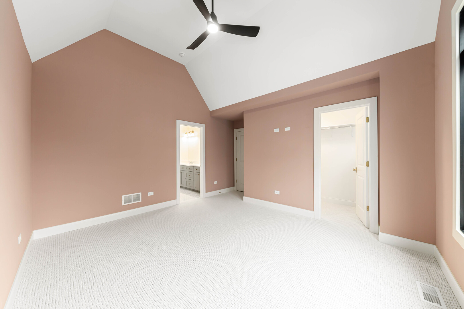 660 North Eagle Street Naperville IL 60563