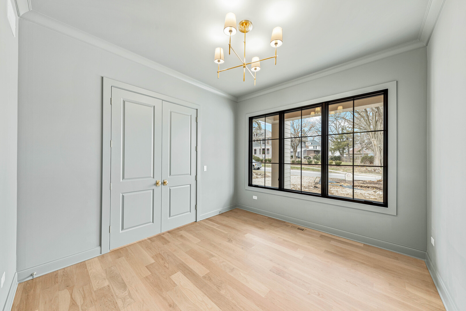 660 North Eagle Street Naperville IL 60563