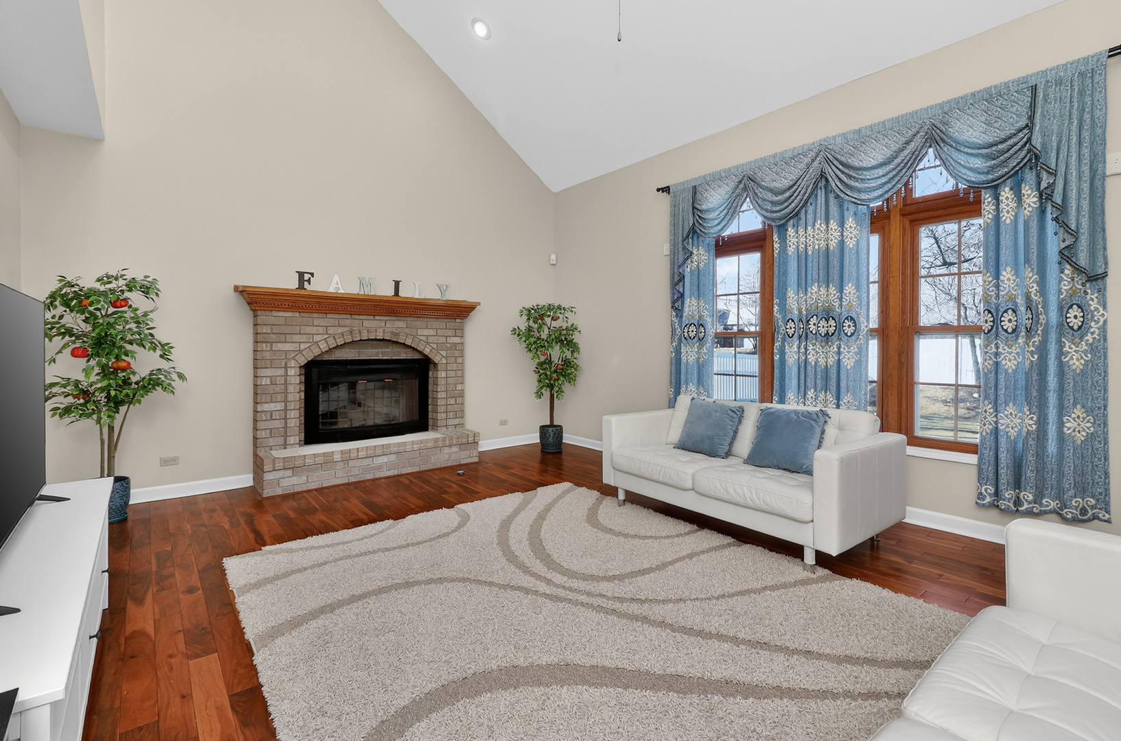 911 Rock Spring Road Naperville IL 60565