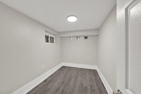 6235 South Kedvale Avenue Chicago IL 60629