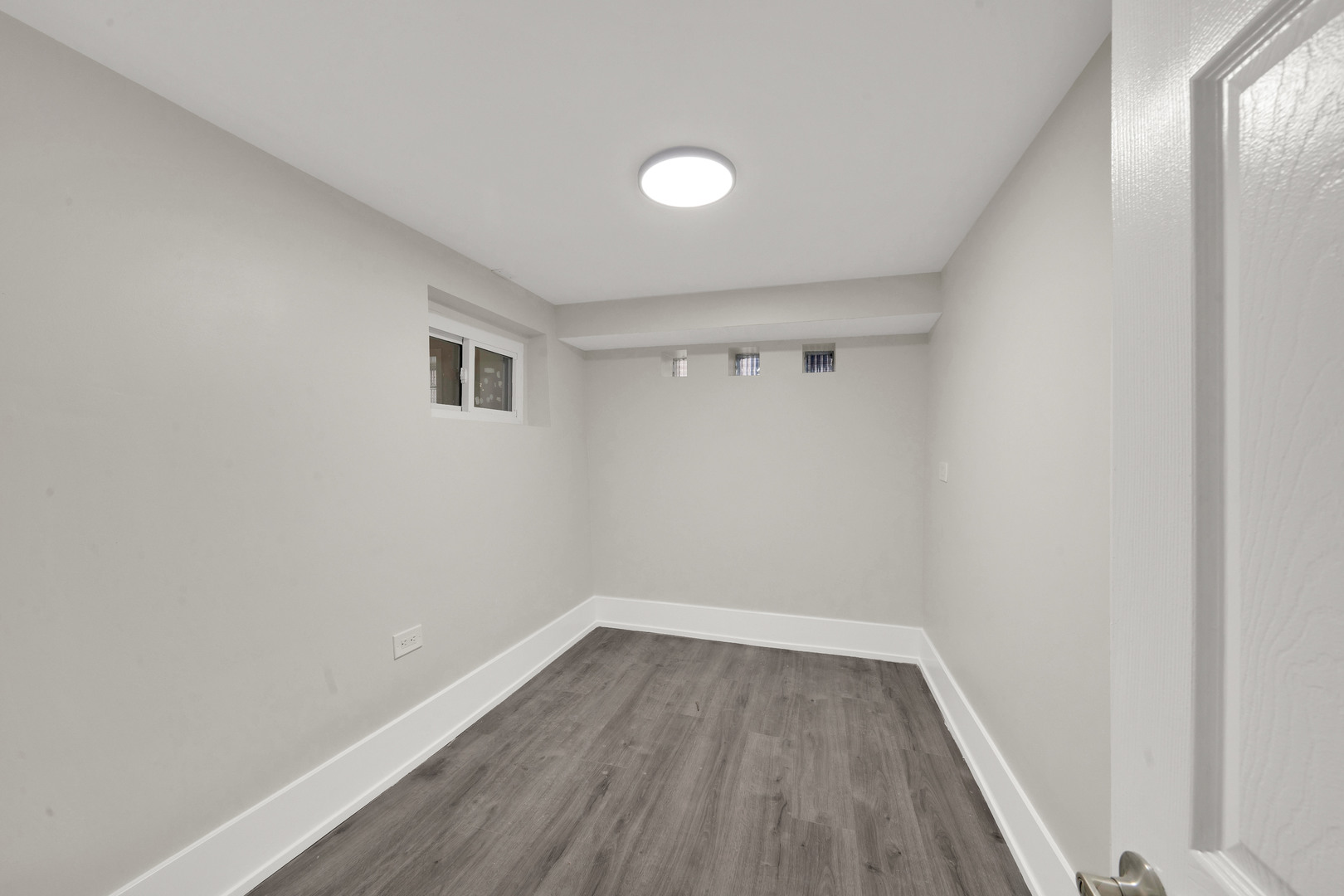 6235 South Kedvale Avenue Chicago IL 60629