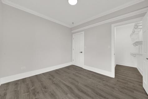 6235 South Kedvale Avenue Chicago IL 60629