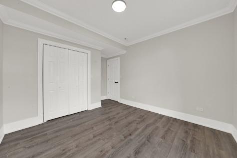 6235 South Kedvale Avenue Chicago IL 60629