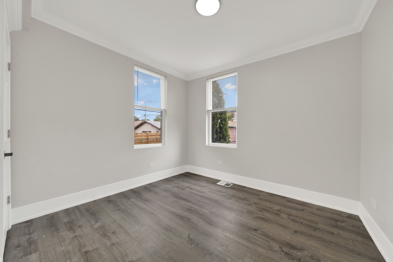 6235 South Kedvale Avenue Chicago IL 60629