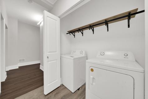 6235 South Kedvale Avenue Chicago IL 60629