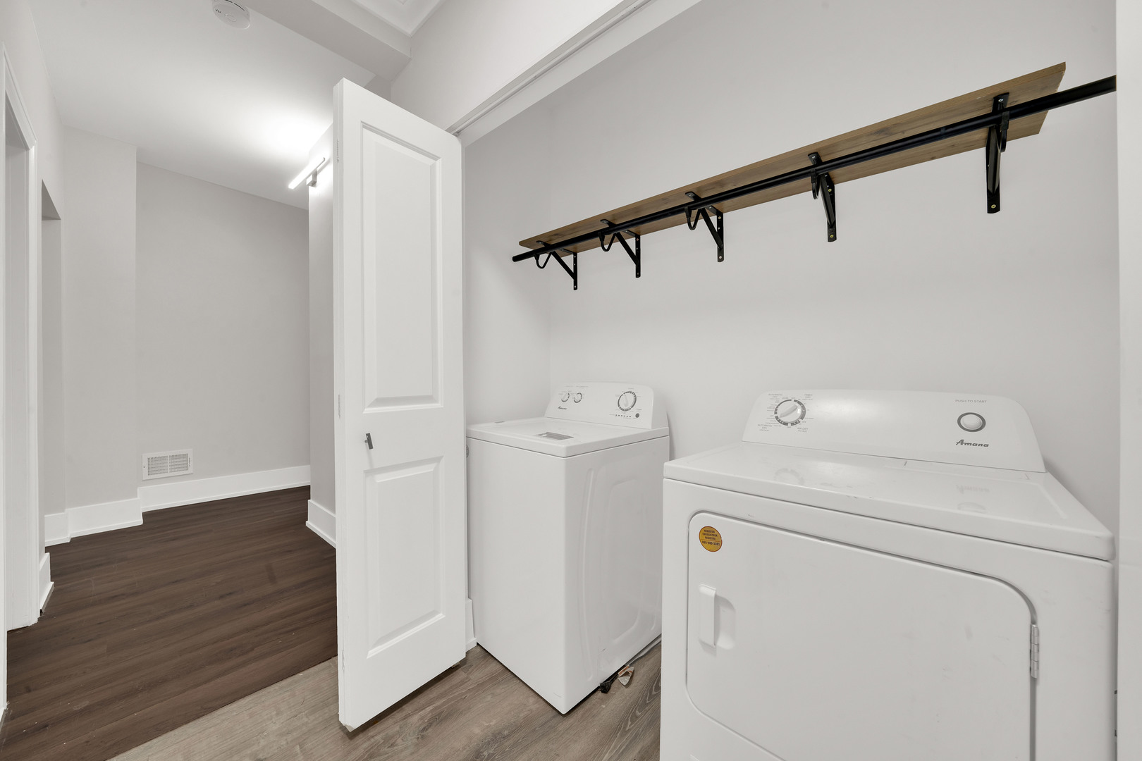 6235 South Kedvale Avenue Chicago IL 60629