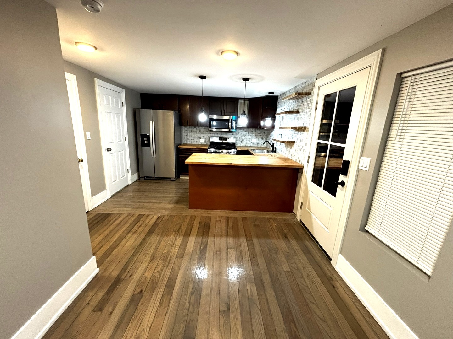 6235 South Kedvale Avenue Chicago IL 60629