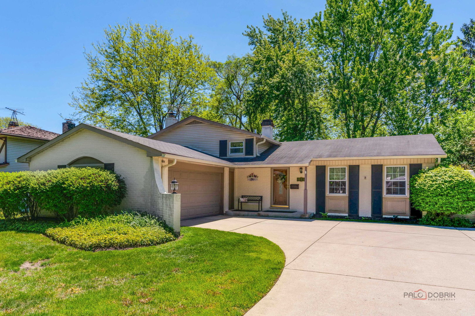 615 East Golf Road Libertyville IL 60048