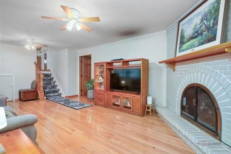 615 East Golf Road Libertyville IL 60048