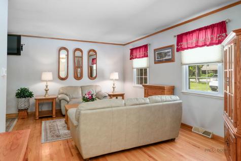 615 East Golf Road Libertyville IL 60048