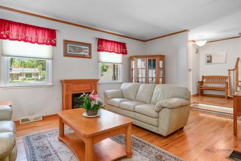 615 East Golf Road Libertyville IL 60048