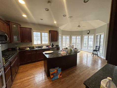 327 Royal Oak Drive Steger IL 60475