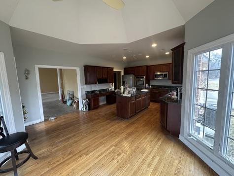 327 Royal Oak Drive Steger IL 60475