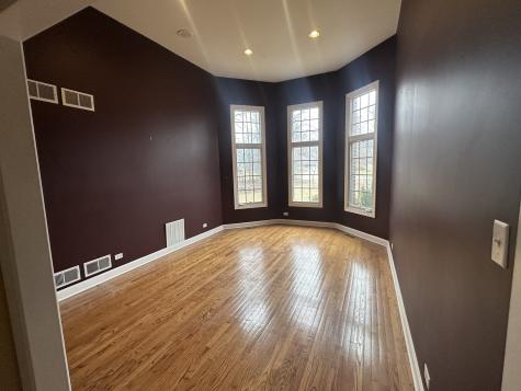 327 Royal Oak Drive Steger IL 60475