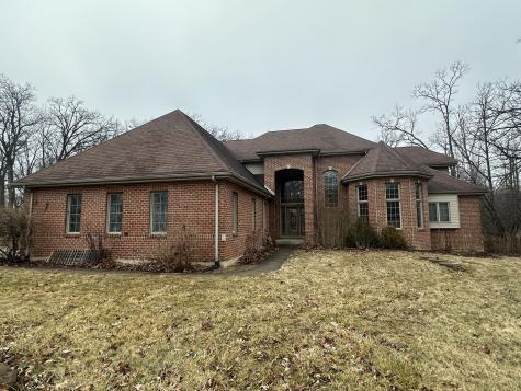 327 Royal Oak Drive Steger IL 60475