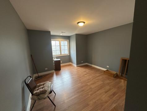 327 Royal Oak Drive Steger IL 60475