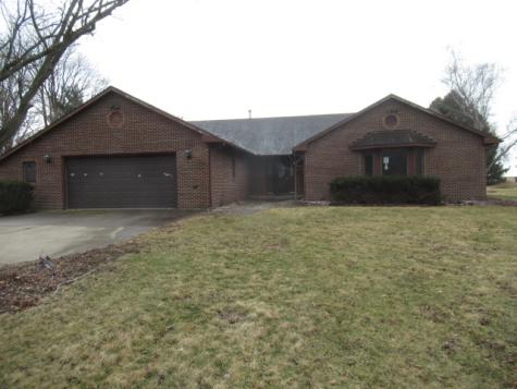 153 Lake Road Seymour IL 61875