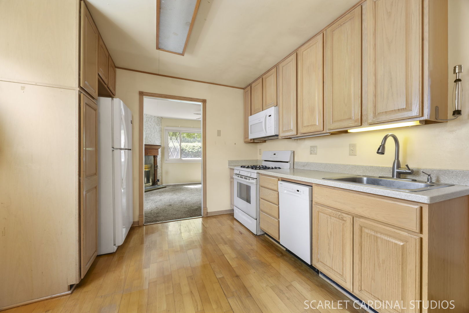 1209 Fischer Street Wheaton IL 60189