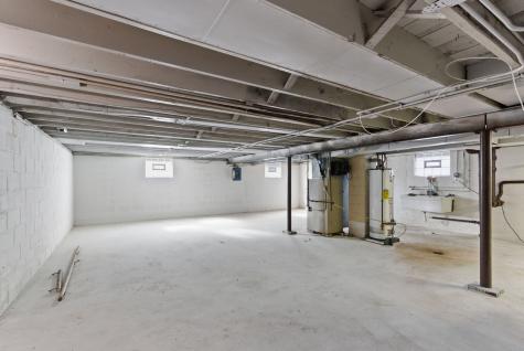 2330 177TH Street Lansing IL 60438