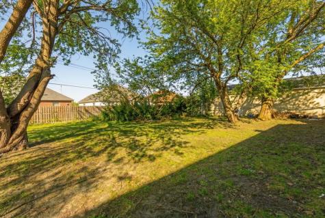 2330 177TH Street Lansing IL 60438