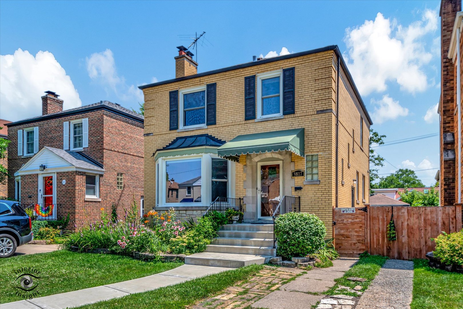9817 South Oakley Avenue Chicago IL 60643