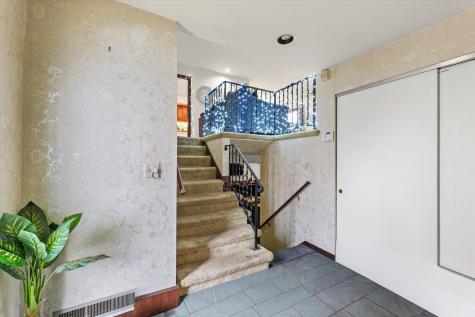 506 East Scovill Street Urbana IL 61801