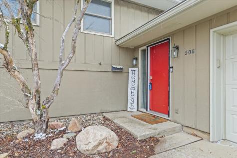 506 East Scovill Street Urbana IL 61801