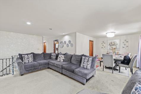 506 East Scovill Street Urbana IL 61801