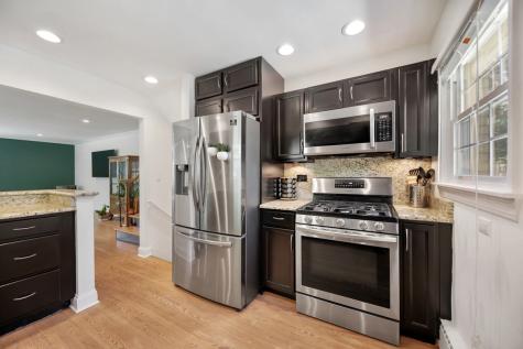 506 South Main Street Mount Prospect IL 60056