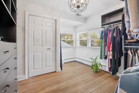 506 South Main Street Mount Prospect IL 60056