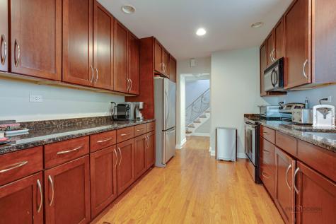 1741 Beverly Place Highland Park IL 60035