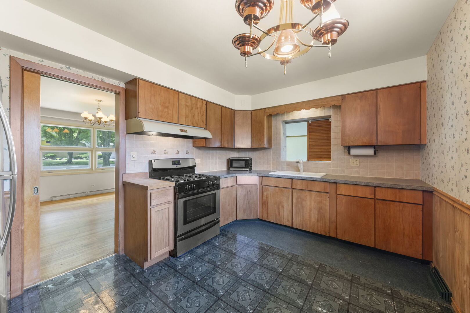 510 South Dorchester Avenue Wheaton IL 60187