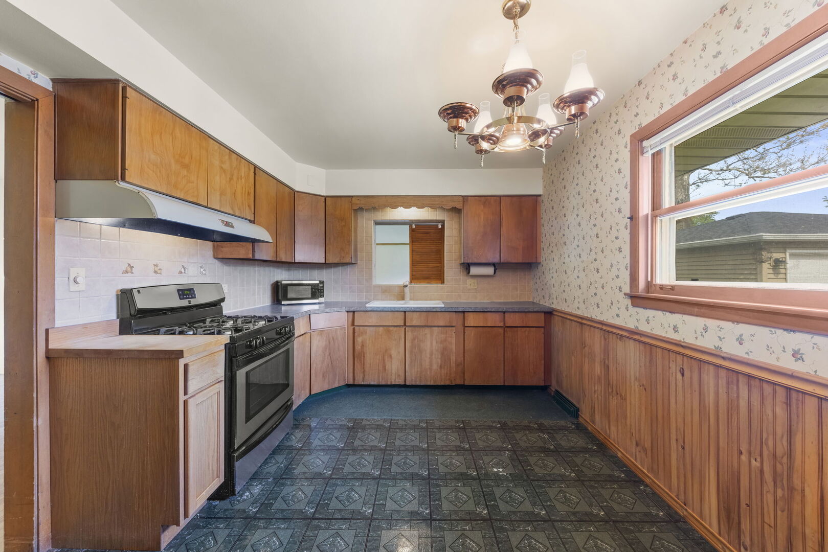 510 South Dorchester Avenue Wheaton IL 60187