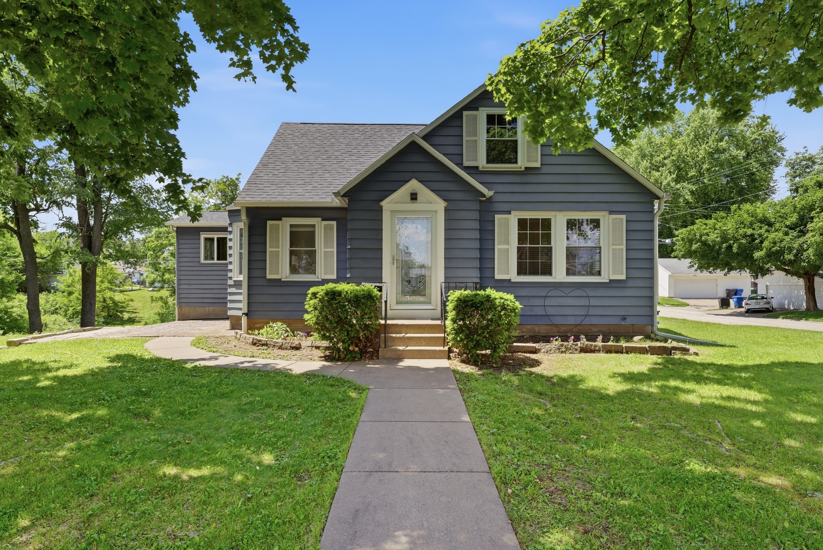 2405 31ST Street A Moline IL 61265
