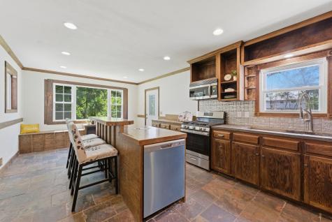 2405 31ST Street A Moline IL 61265