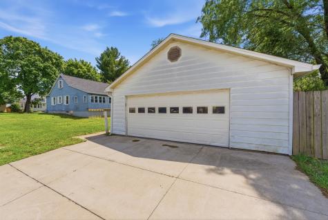 2405 31ST Street A Moline IL 61265