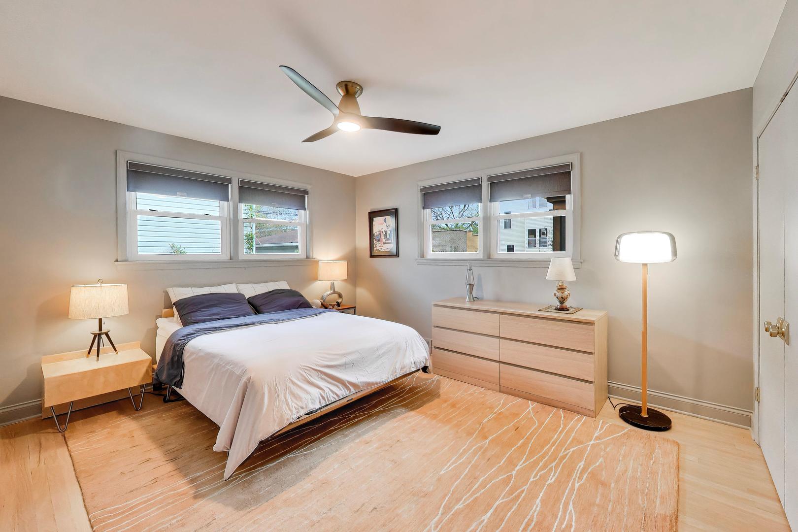 2646 West Birchwood Avenue Chicago IL 60645
