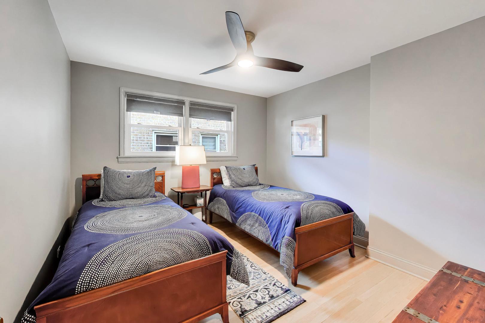 2646 West Birchwood Avenue Chicago IL 60645