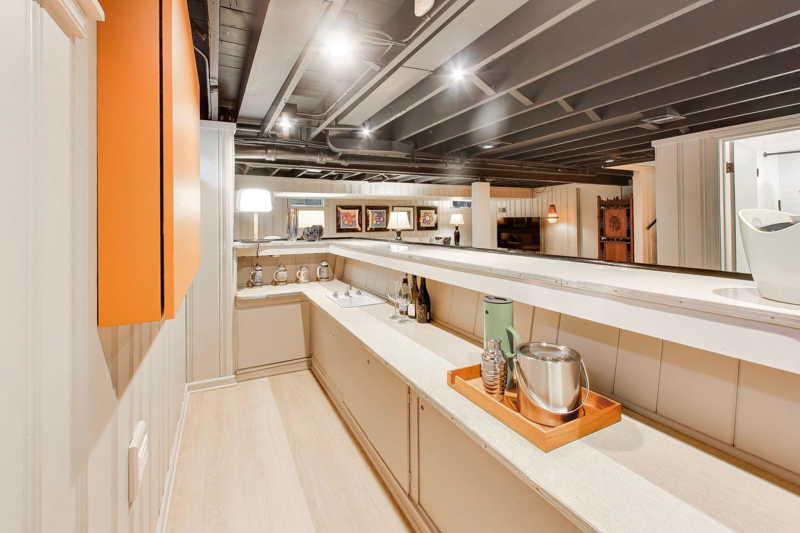 2646 West Birchwood Avenue Chicago IL 60645