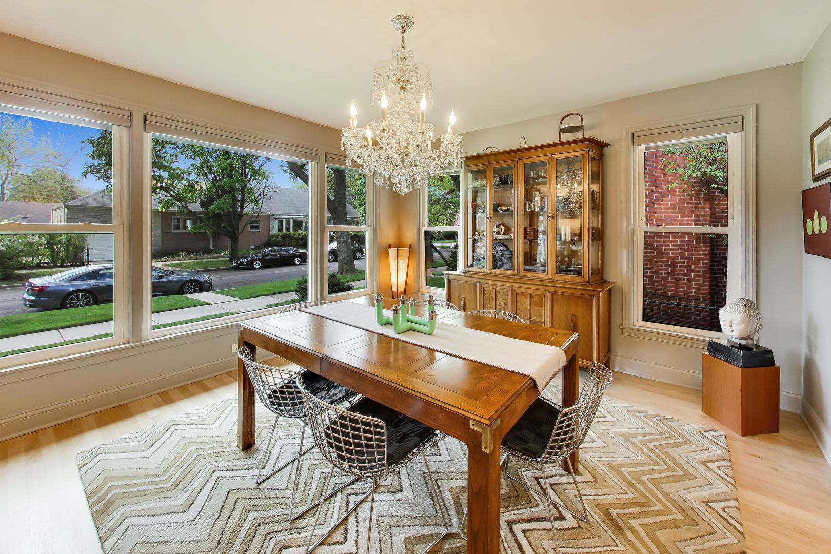 2646 West Birchwood Avenue Chicago IL 60645