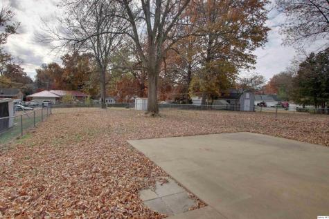 2934 Hampshire Street Quincy IL 62301-3747