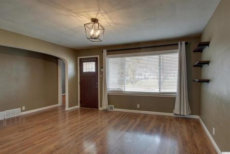 2934 Hampshire Street Quincy IL 62301-3747