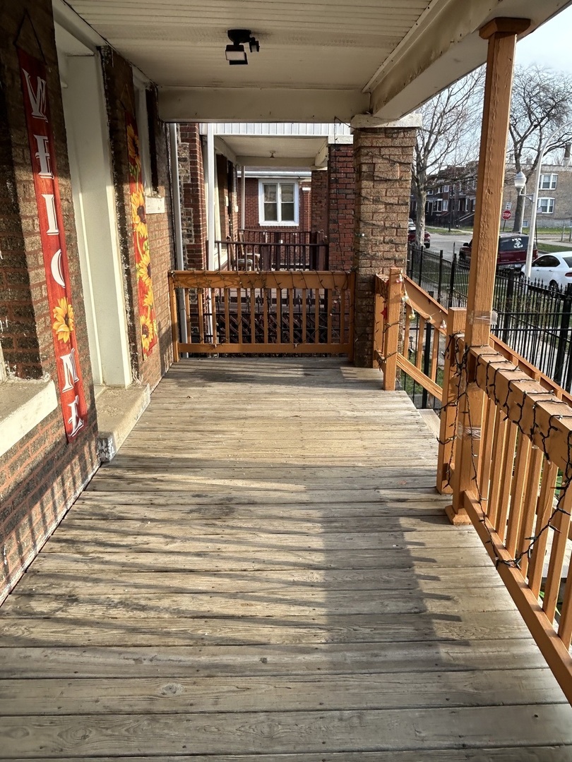5616 South Wolcott Avenue Chicago IL 60636