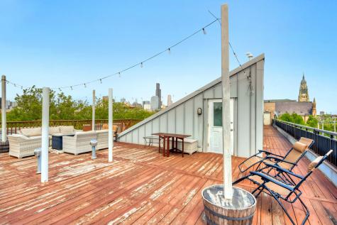 1219 West Grenshaw Street Chicago IL 60607