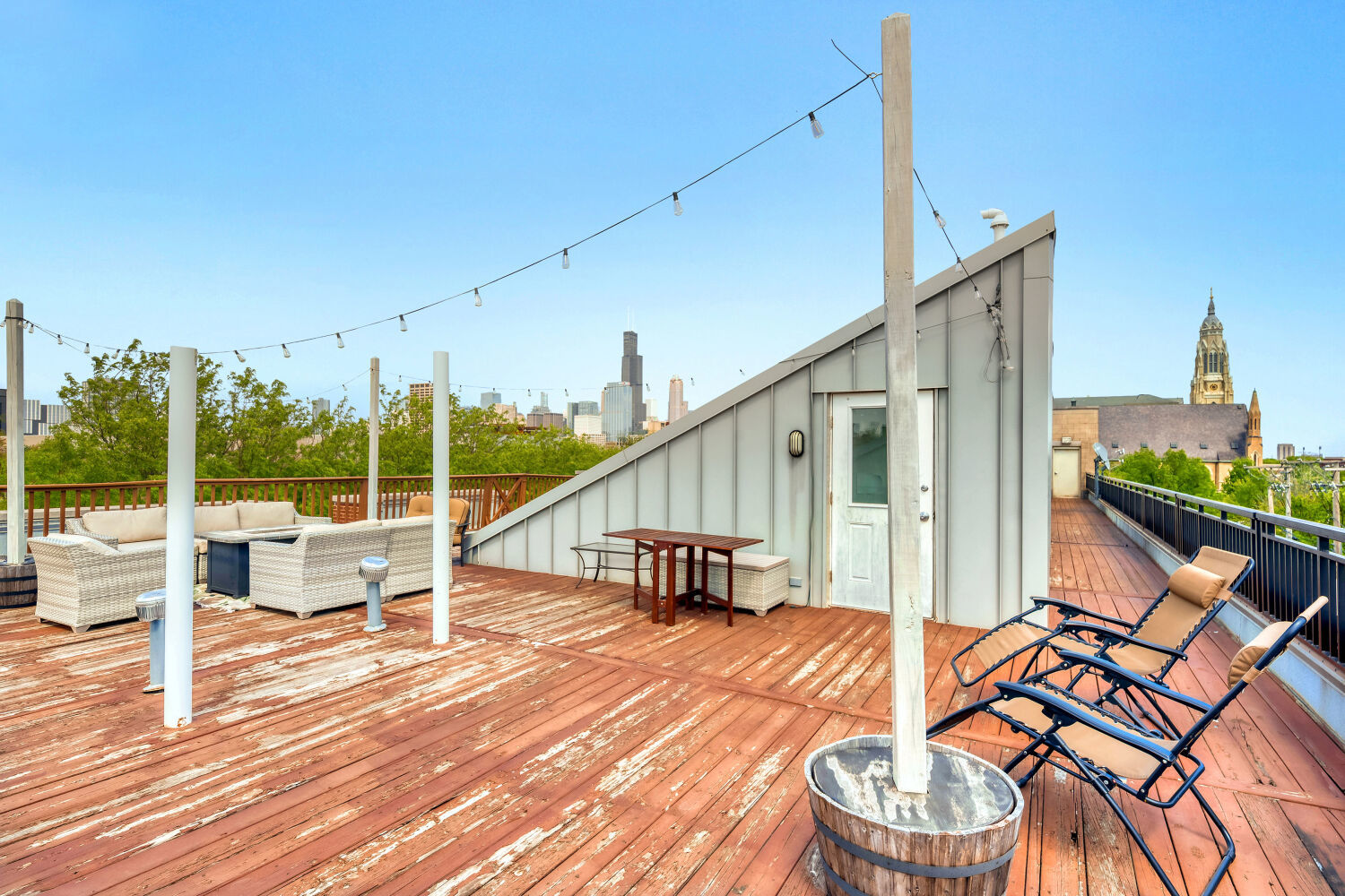 1219 West Grenshaw Street Chicago IL 60607