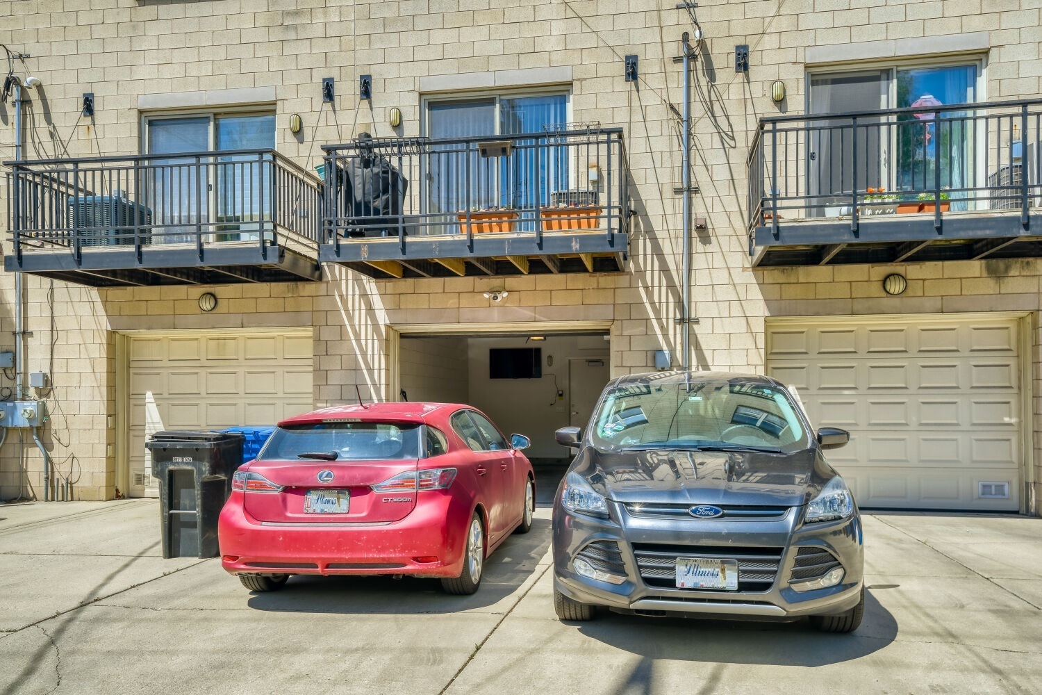 1219 West Grenshaw Street Chicago IL 60607