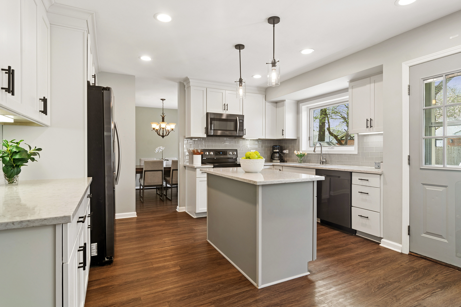 4277 Wilson Avenue Rolling Meadows IL 60008